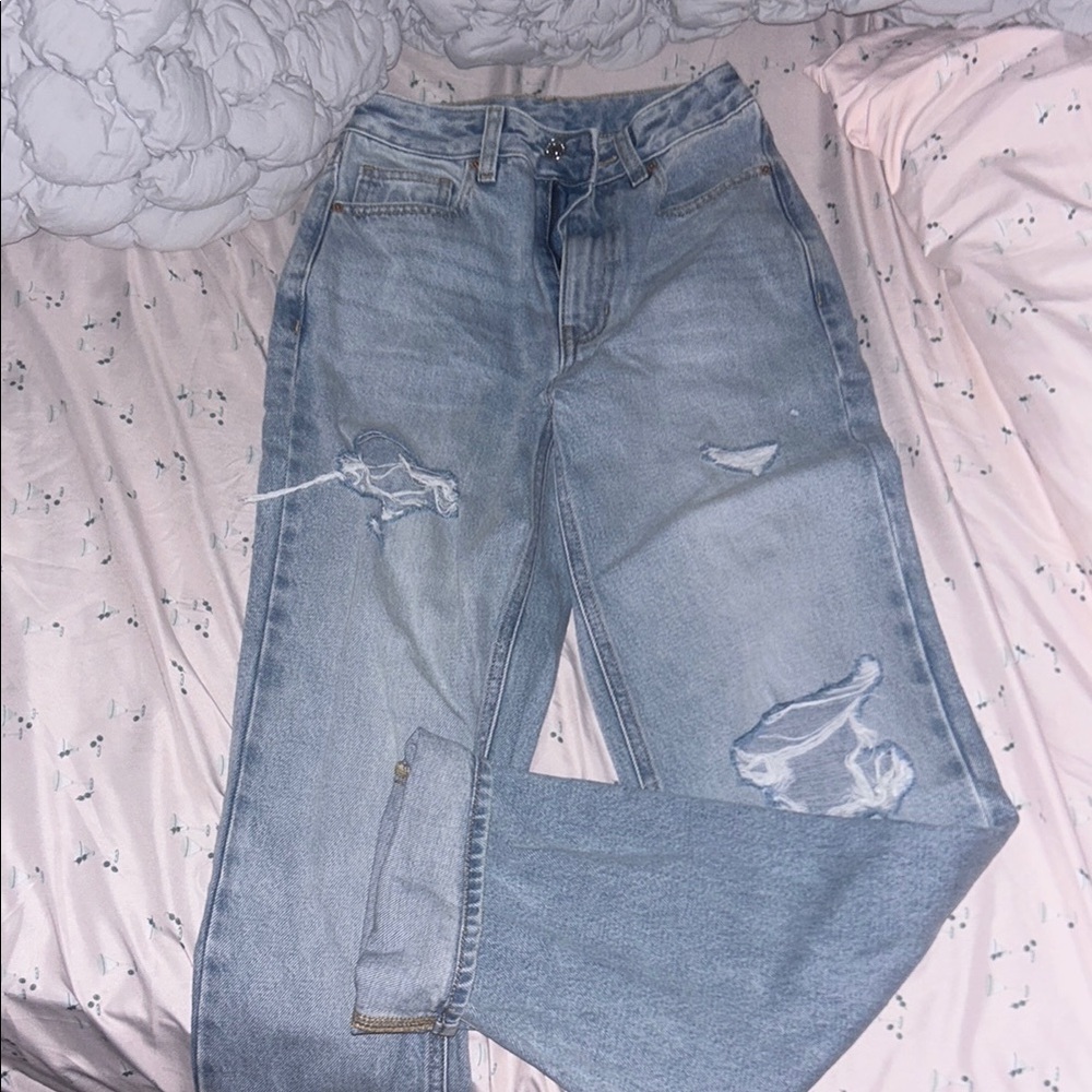Distressed Light Blue Jeans